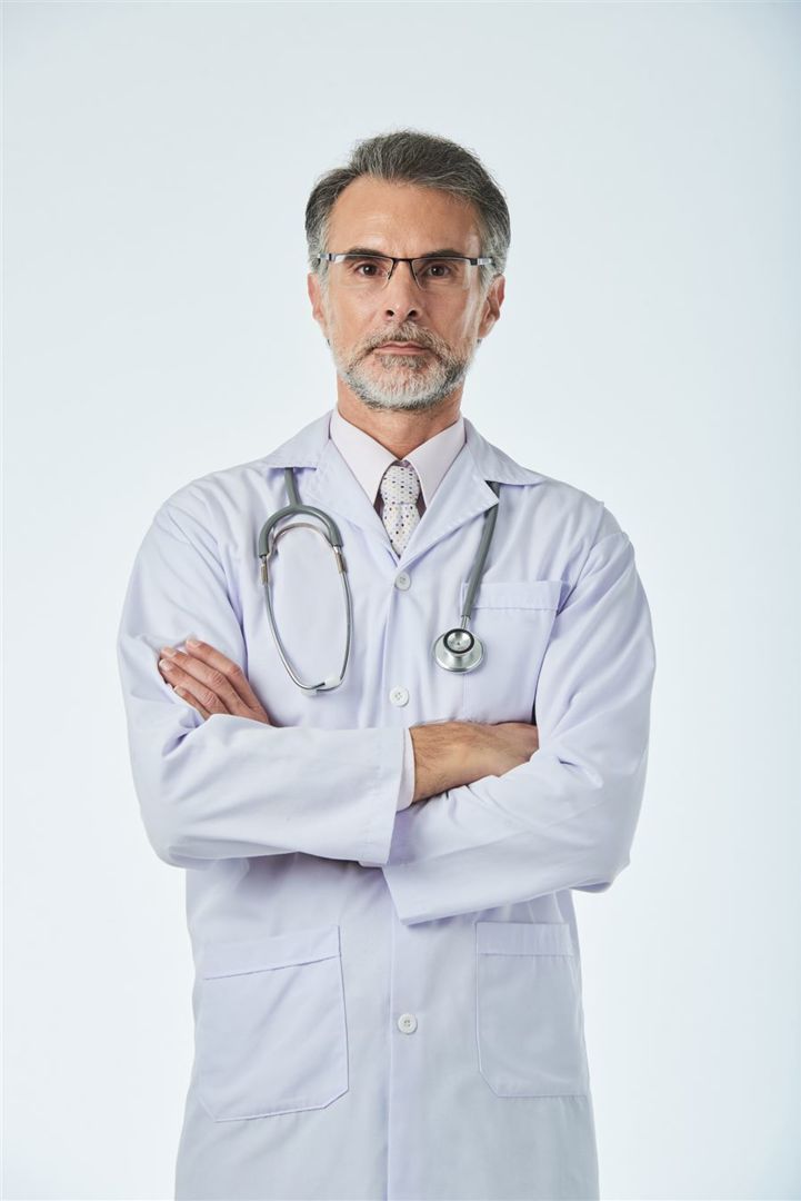 Dr. James Alvarado